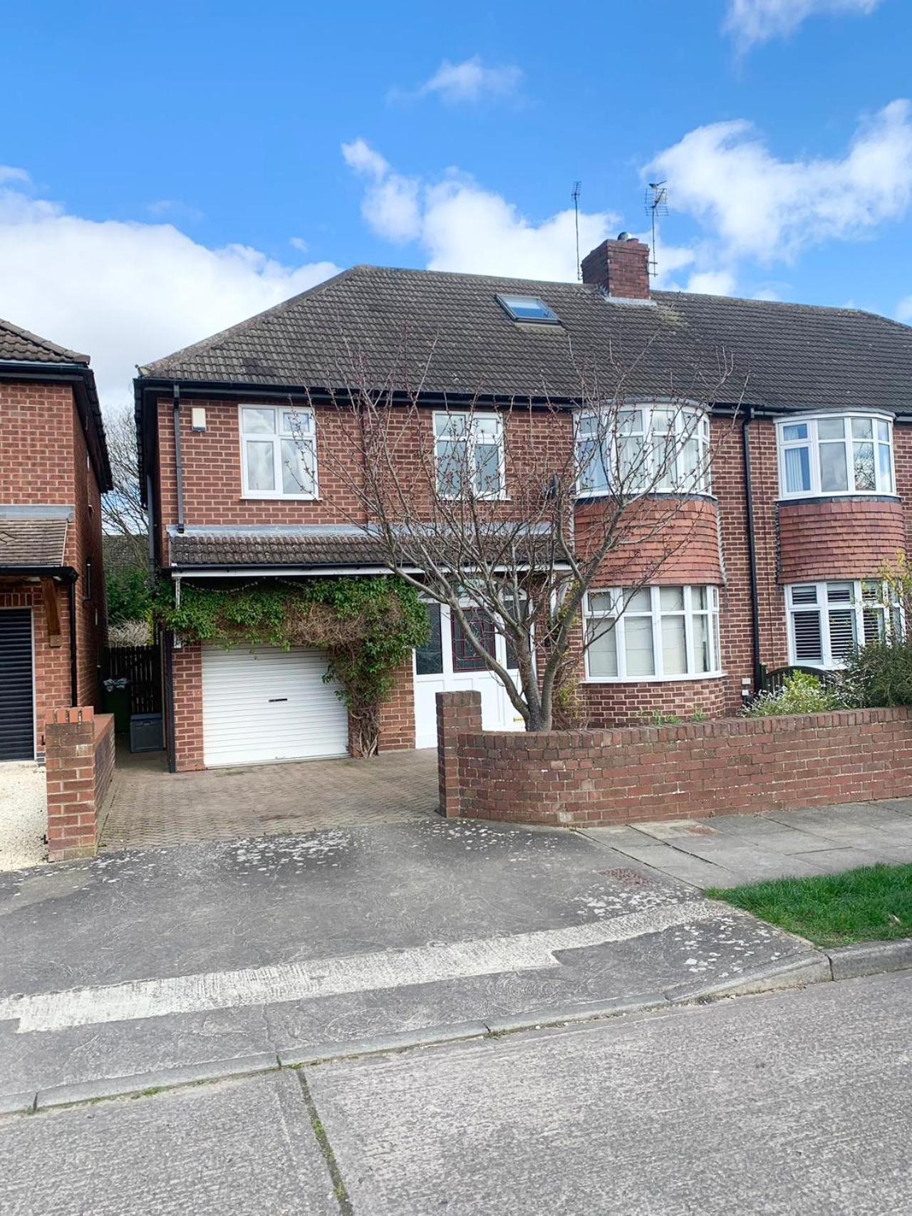 Spacious Five-Bedroom House Close To York Centre - Orchid House Dış mekan fotoğraf